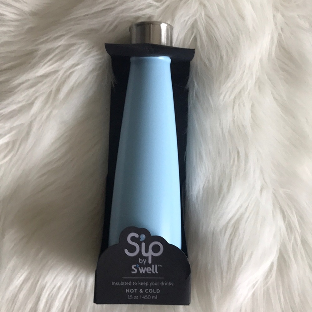 NWT Sip by S’well bottle in cotton candy blue